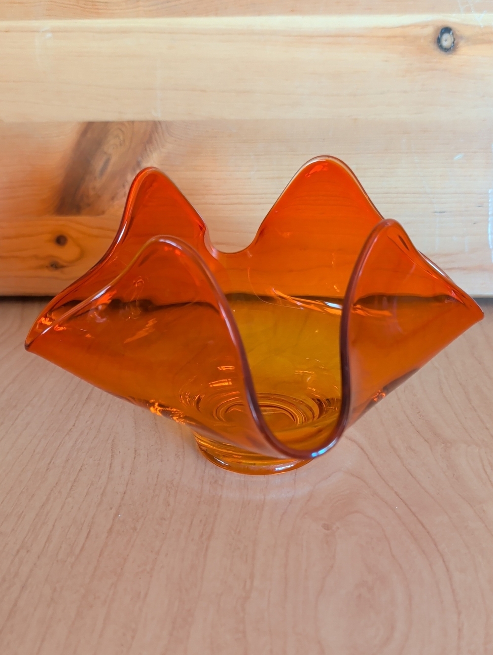 VTG. Viking Glass Amber/Persimmon Orange Glass Decorative Trinket Bowl.